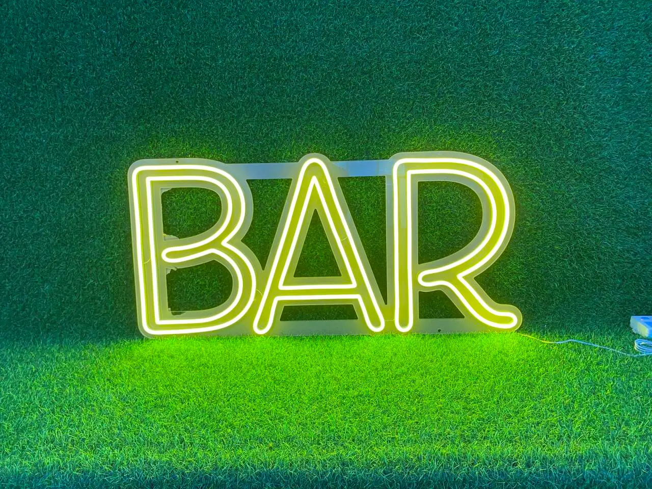 neon-led-bar-enseigne-jaune-france-neon-design
